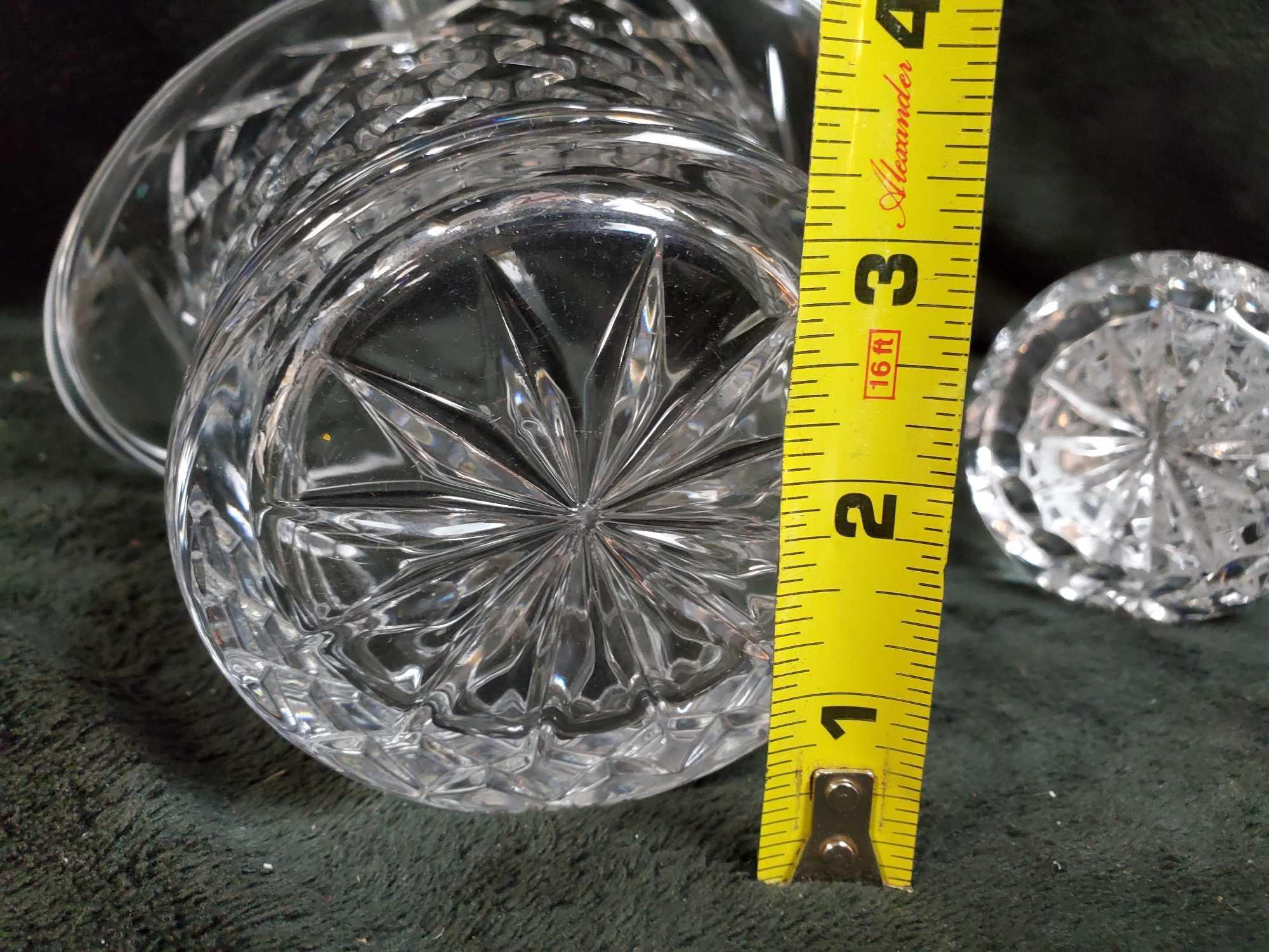 CRYSTAL DECANTER STOPPER AND BASKET