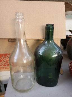 Box grouping of ceramics and glass including green bottle, tiny Japan, Christmas Holly Hobbie