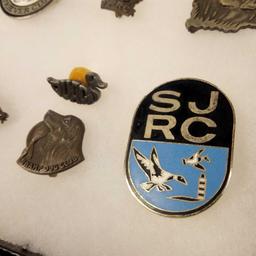 (7) Vintage Retriever Club Pins, Including Del Bay 1937