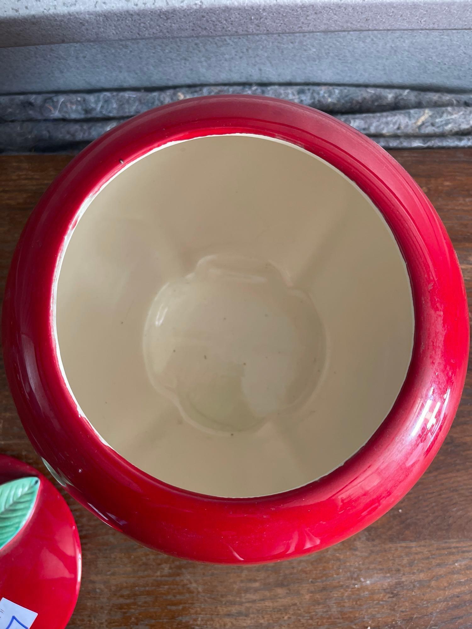 BEAUTIFUL VERY LARGE APPLE COOKIE JAR