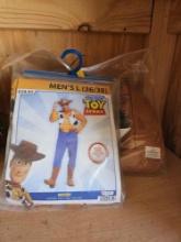 NEW PACKAGED DISNEY TOY STORY WOODY ADUKT COSTUME
