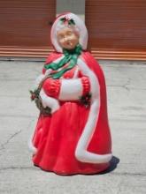 1 of a Pair - LARGE MRS CLAUS BLOW MOLD