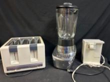 Kitchen Appliances, Black and Decker Blender, Toaster and Can Opener