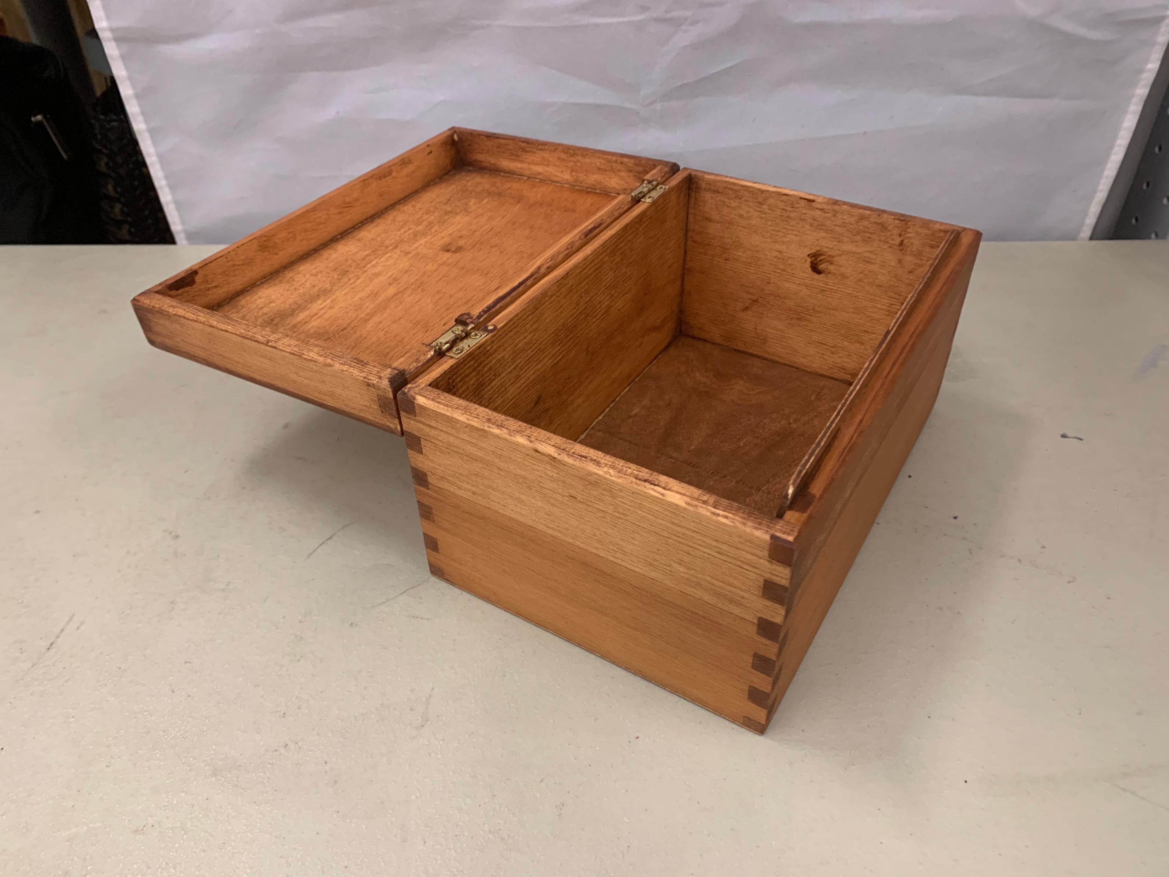 Wooden box