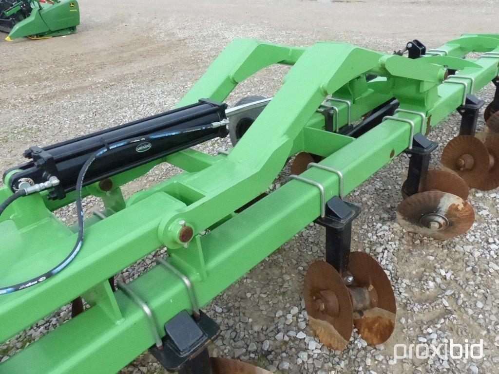 Bigham Bros. 12 row stack fold hippers