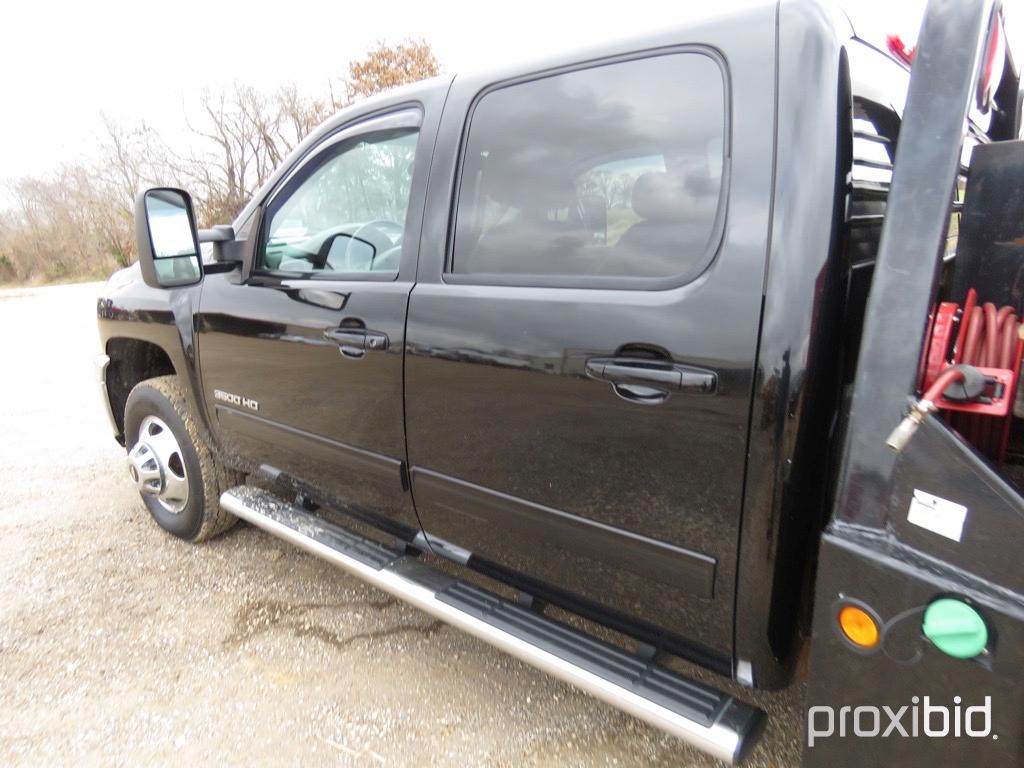 2013 Chevrolet 3500 LTZ, 4WD, Leather, Navigation, 72,000 mi., Fuel Tank, Air Comp., Tool Boxes