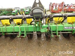 1720 JOHN DEERE 15 ROW PLANTER