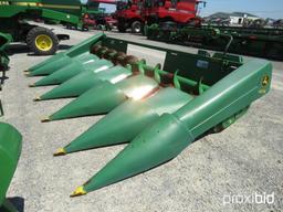 694 John Deere 6 Row Corn Head