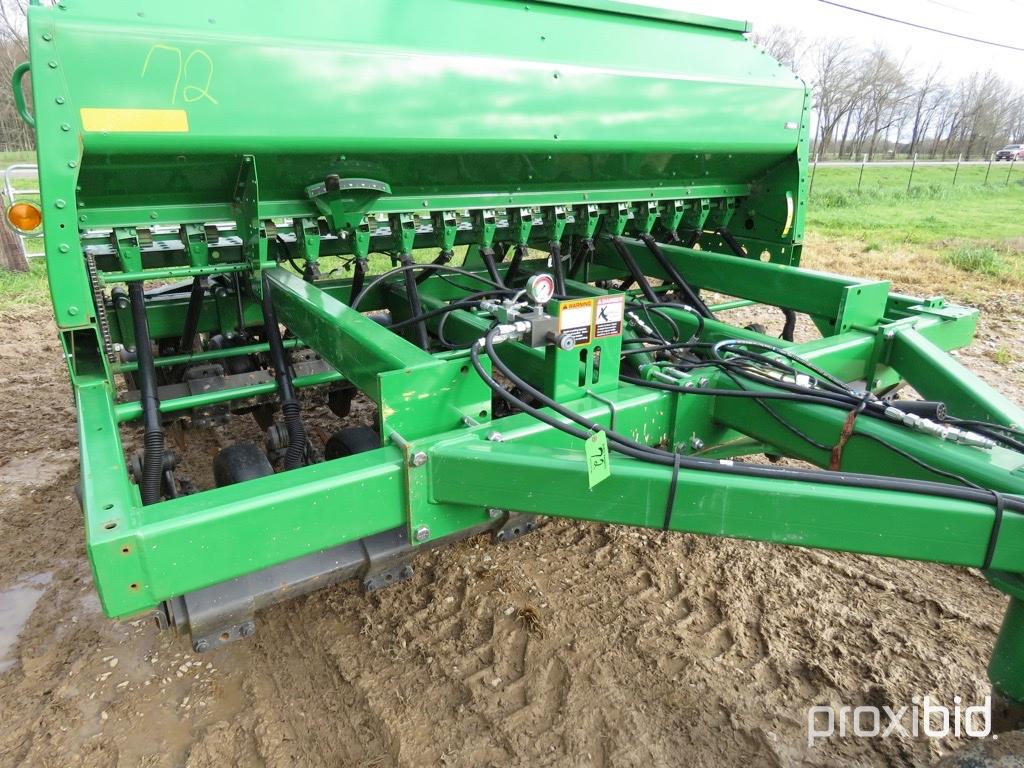 1590 John Deere Drill