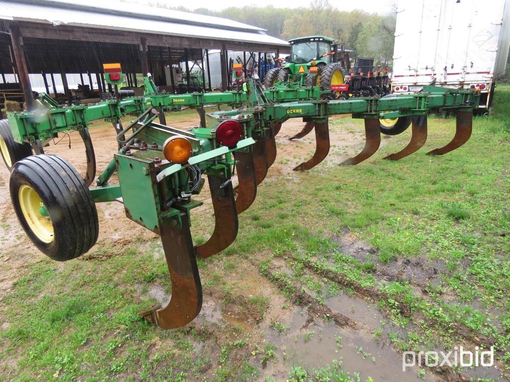 915 John Deere Ripper