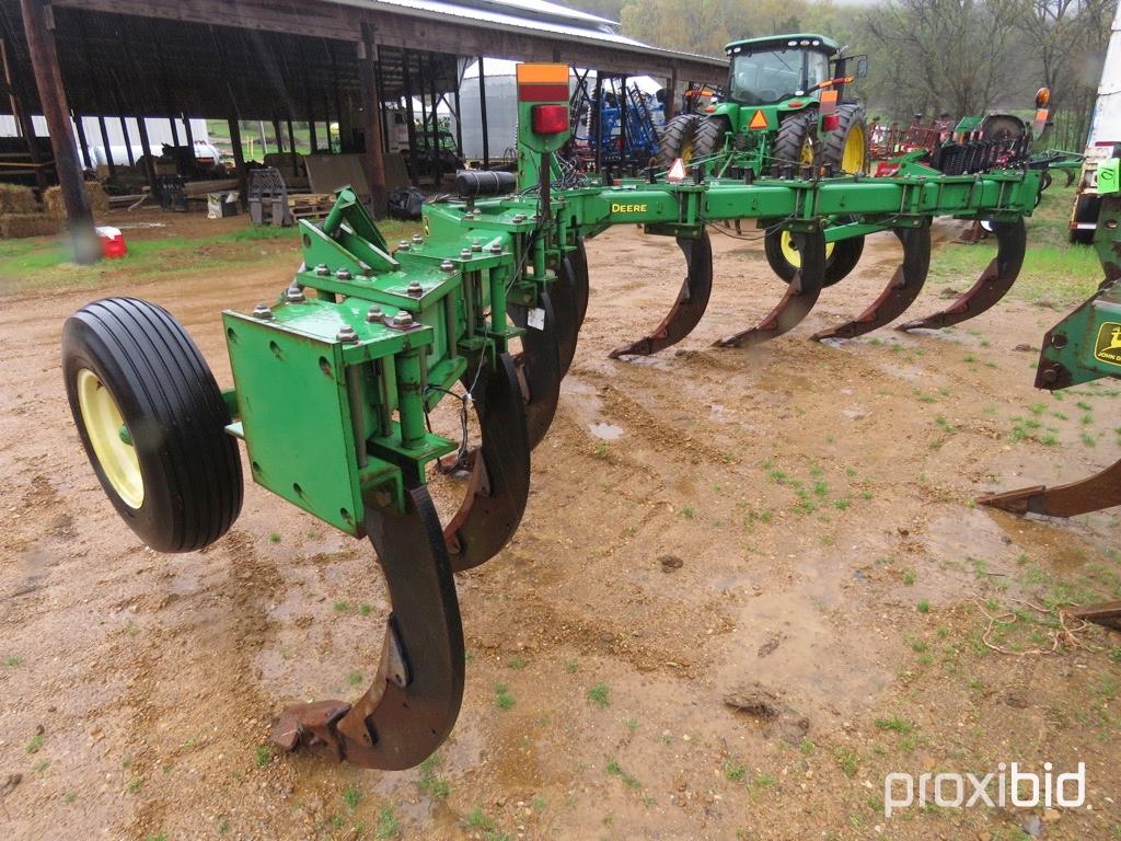 915 John Deere Ripper