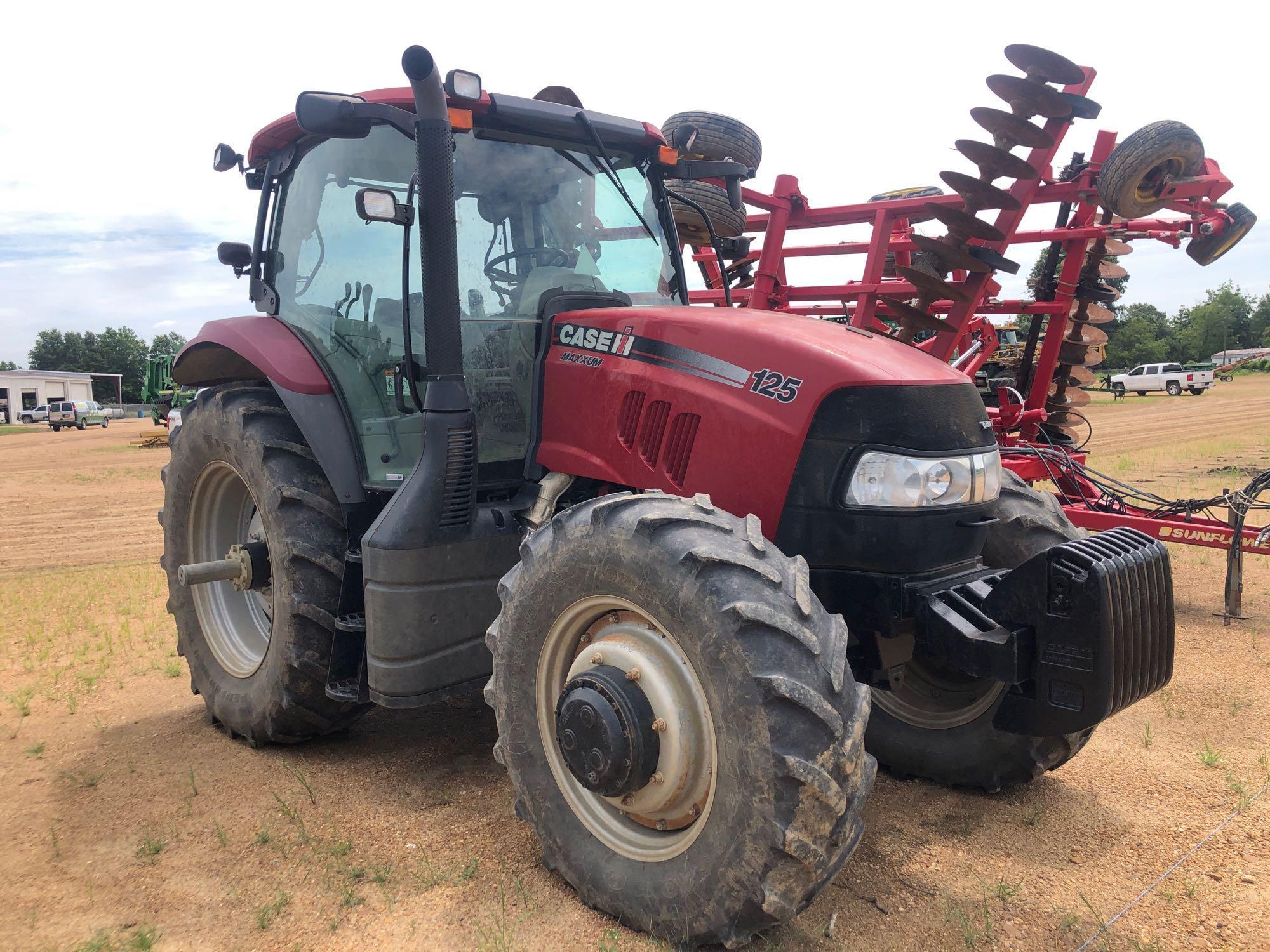 125 CASE IH MAXXUM