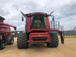 8120 CASE IH COMBINE