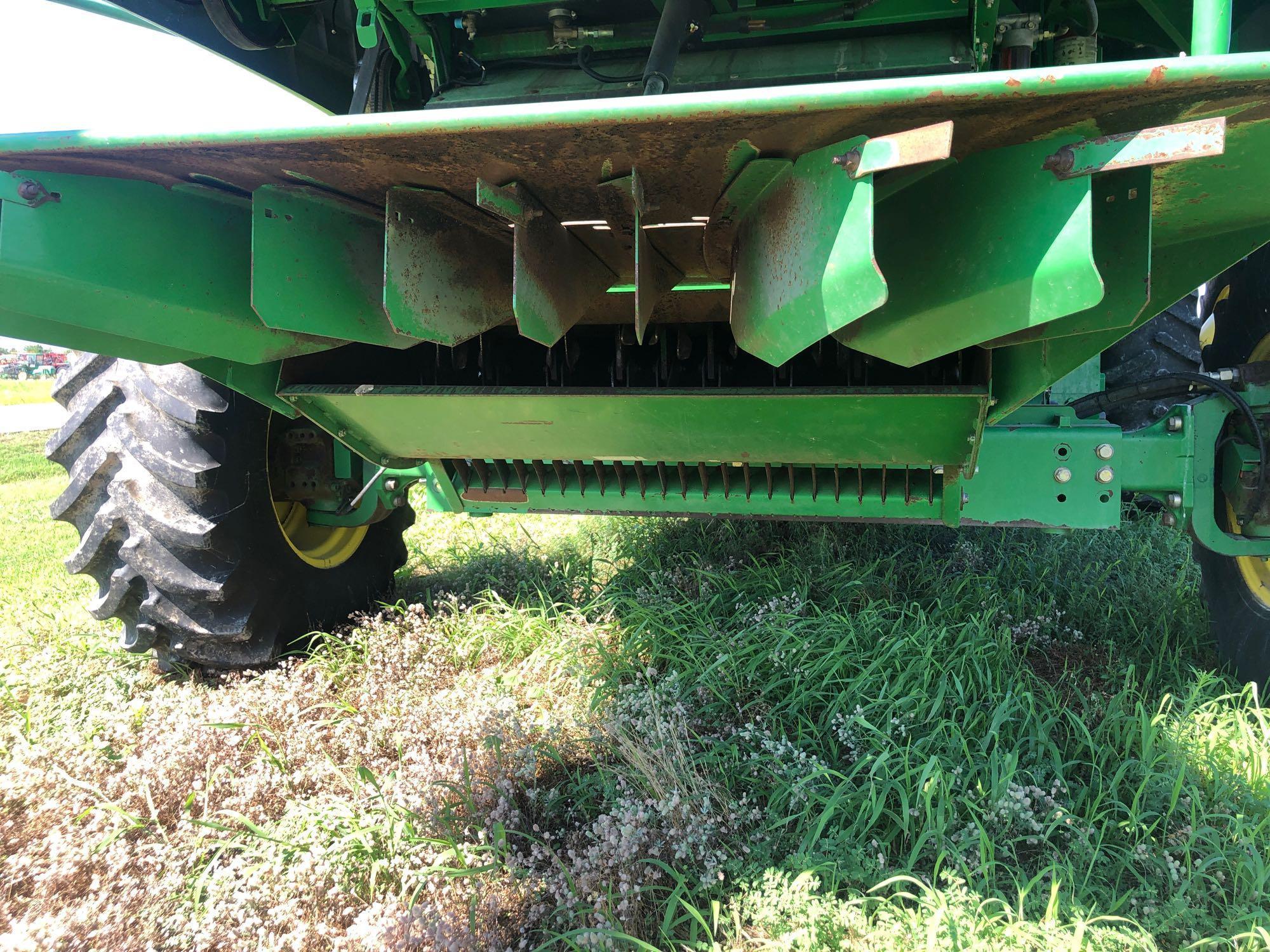 9560 STS JOHN DEERE COMBINE