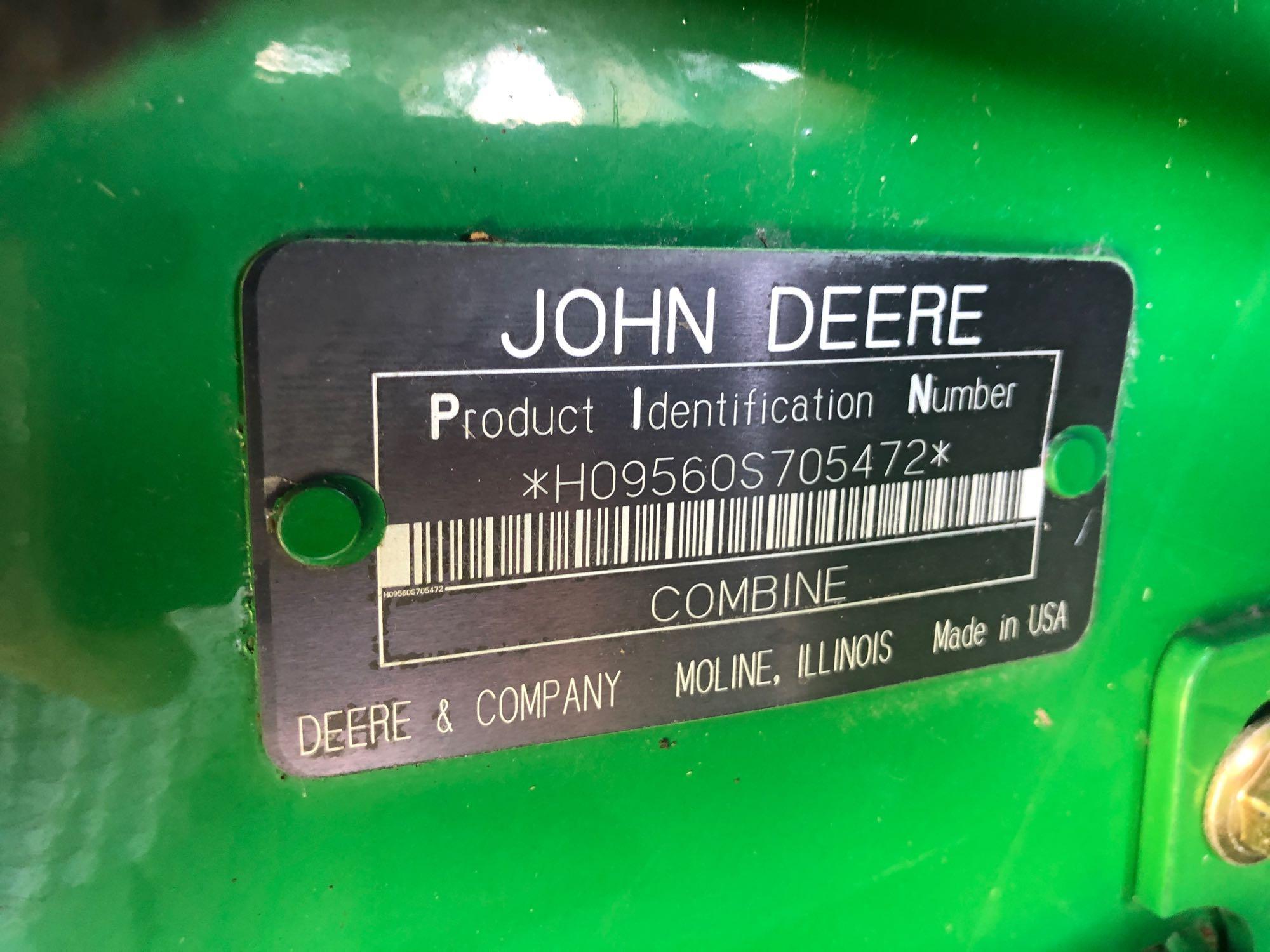 9560 STS JOHN DEERE COMBINE