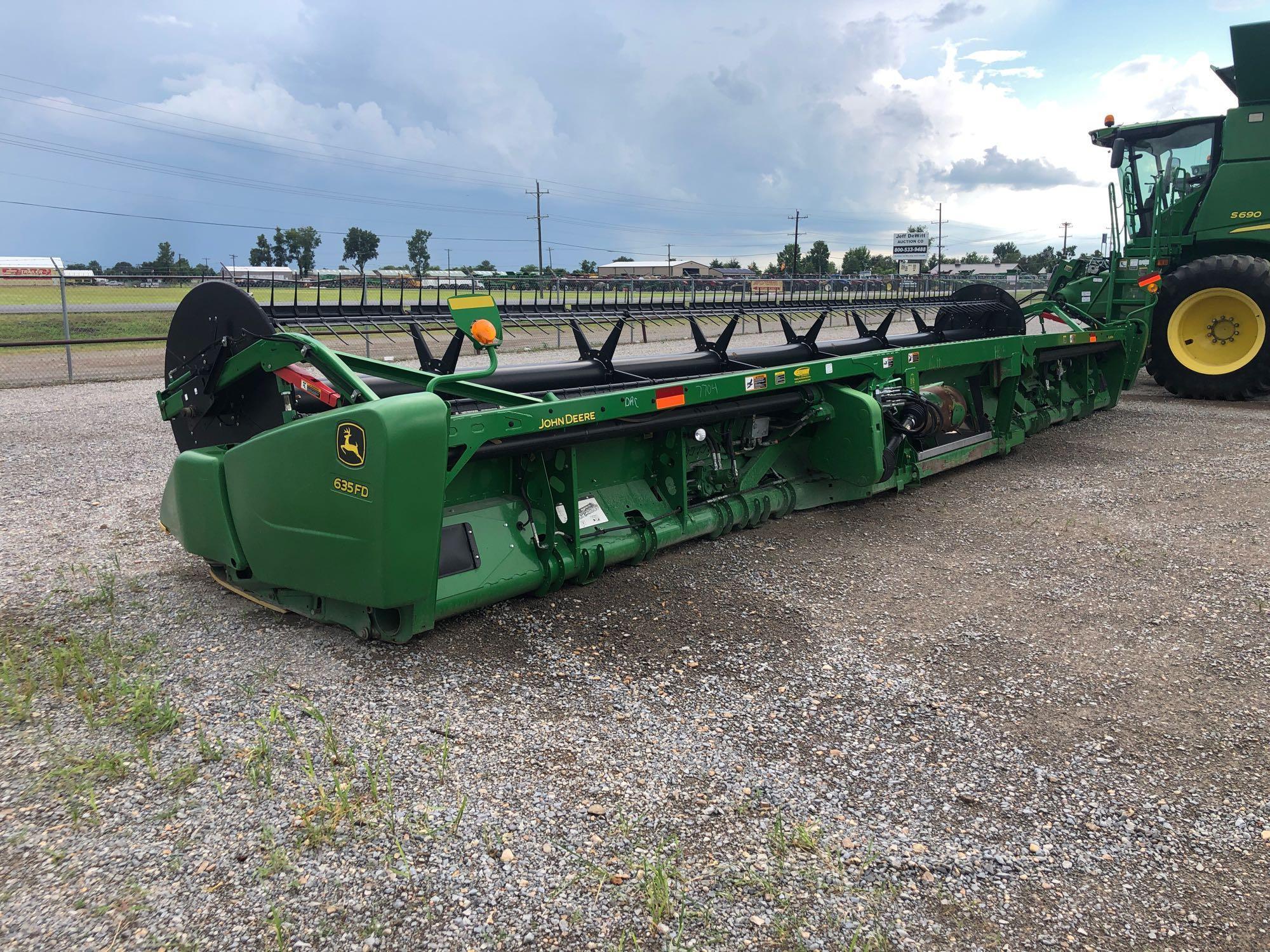 635FD JOHN DEERE FLEX DRAPER