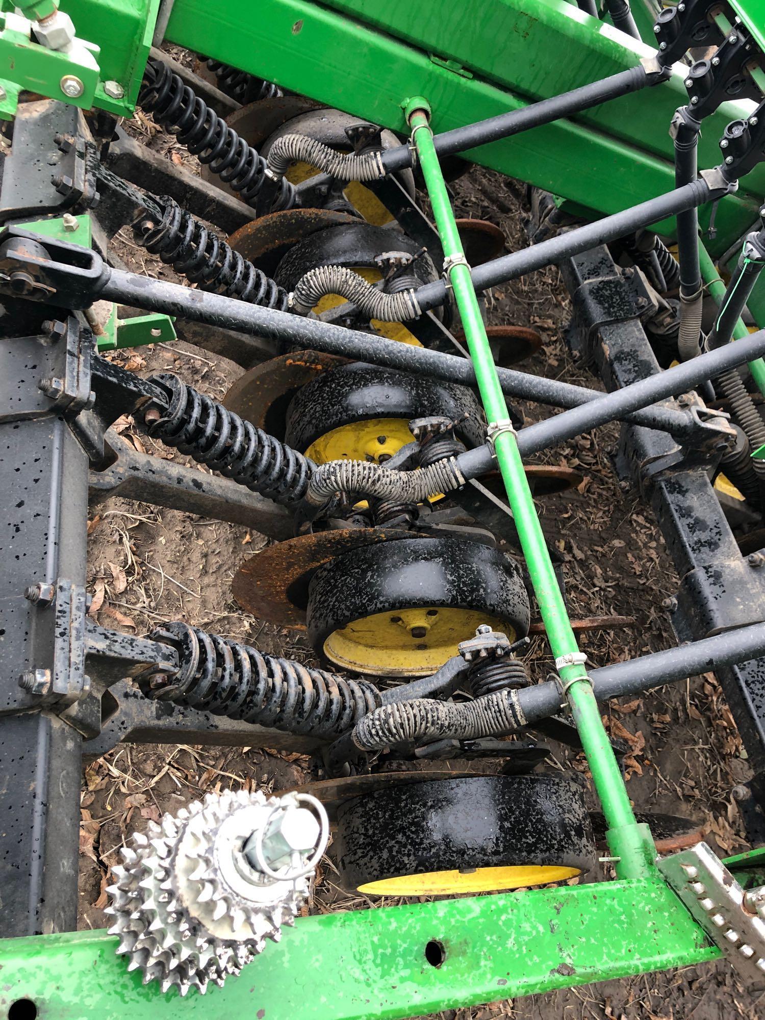 750 John Deere Drill