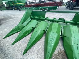 JOHN DEERE CORN HEAD, 6 ROW