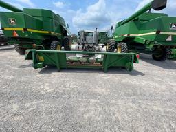 843 JOHN DEERE CORN HEAD