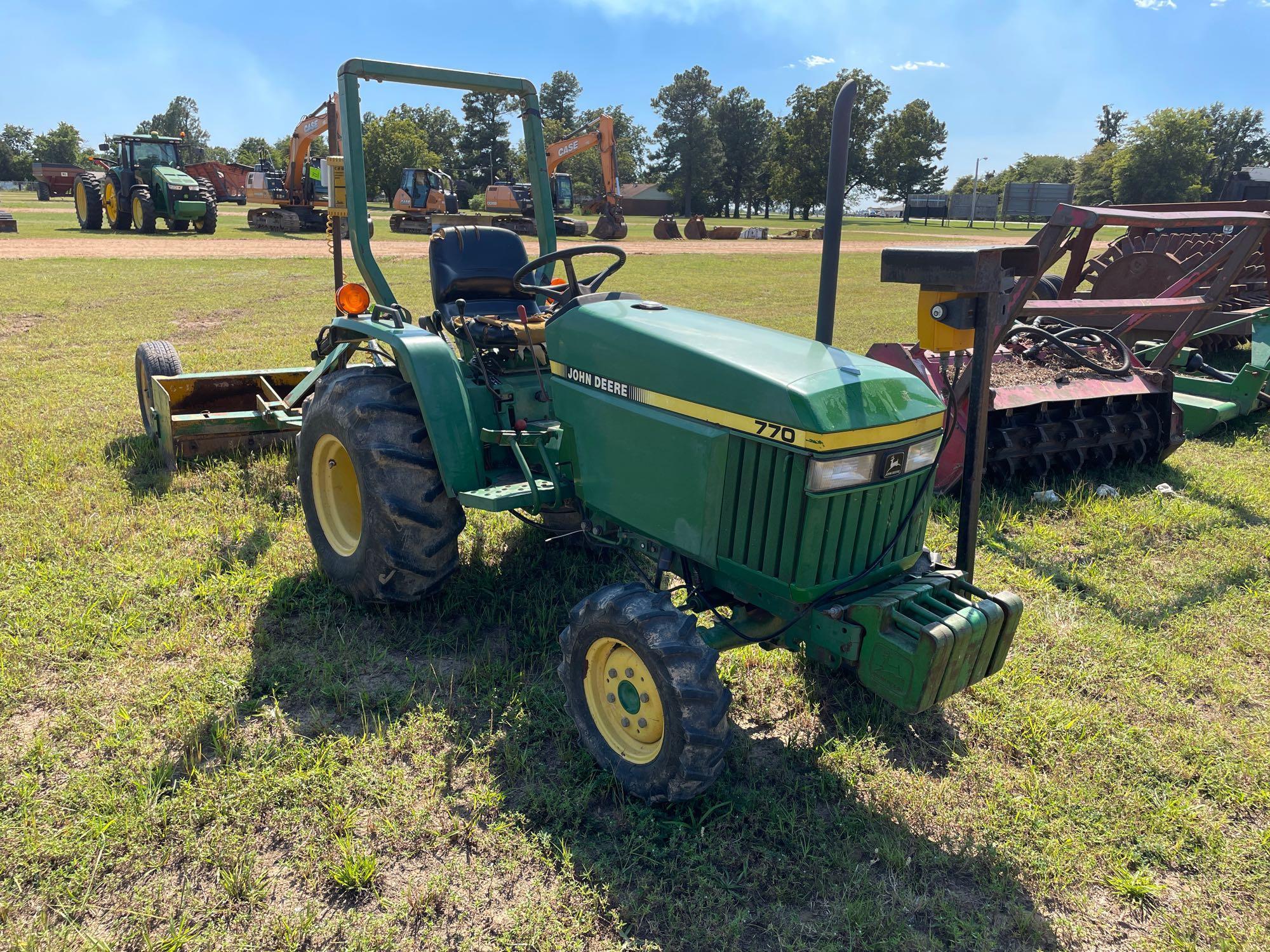 770 JOHN DEERE