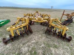 PRIME TANDEM LEVEE PLOW