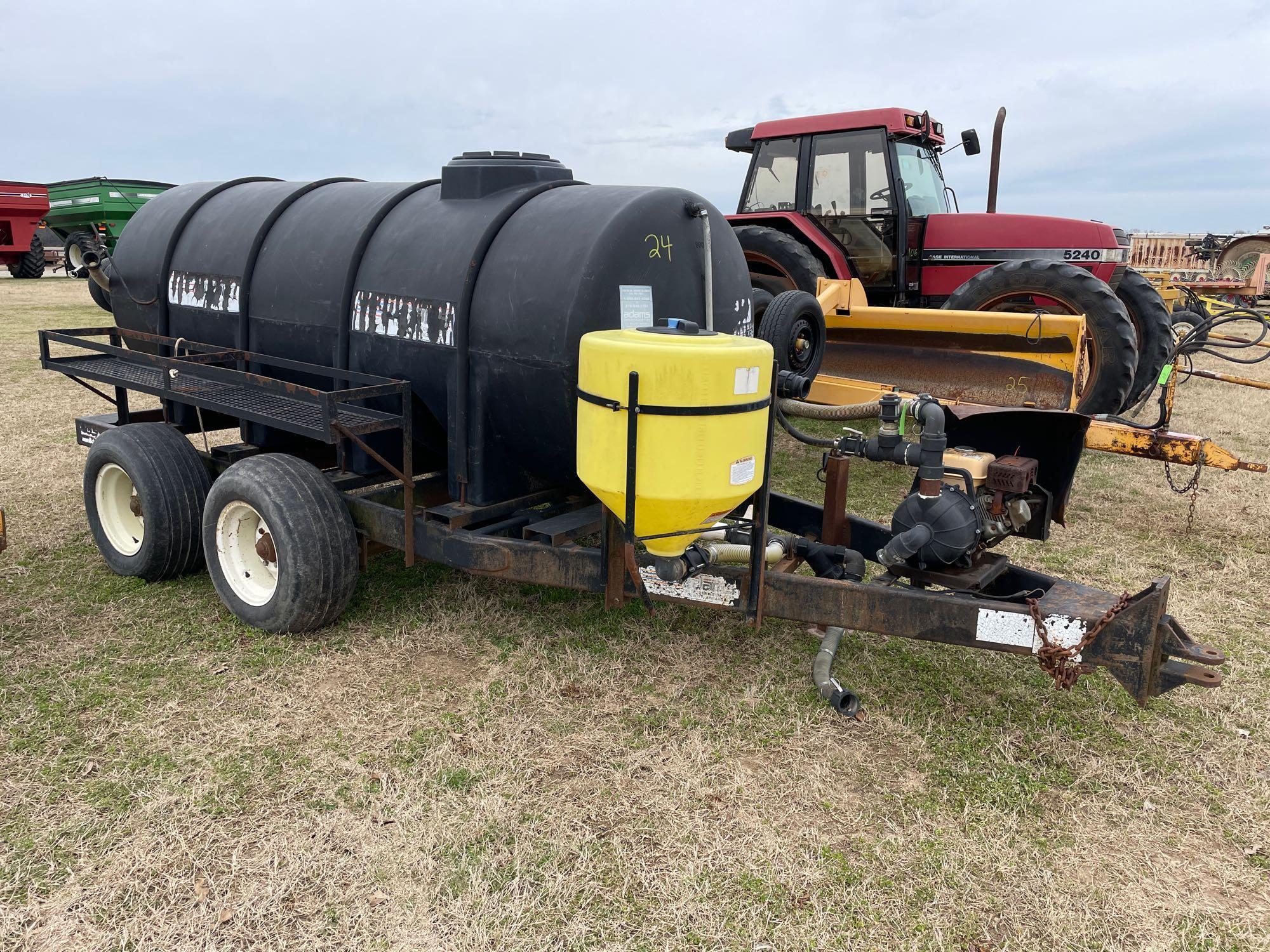 ADAMS 1000 GALLON WATER WAGON