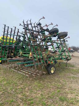 980 JOHN DEERE FIELD CULTIVATOR