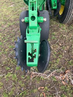 1790 JOHN DEERE PLANTER