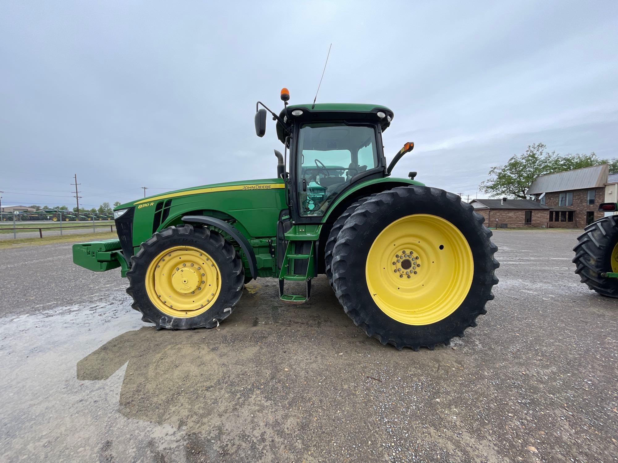 8310R JOHN DEERE TRACTOR, 2013 YR., MFWD