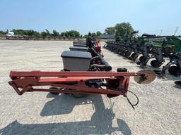 CASE IH PLANTER, 8 ROW, 38 INCH SPACING