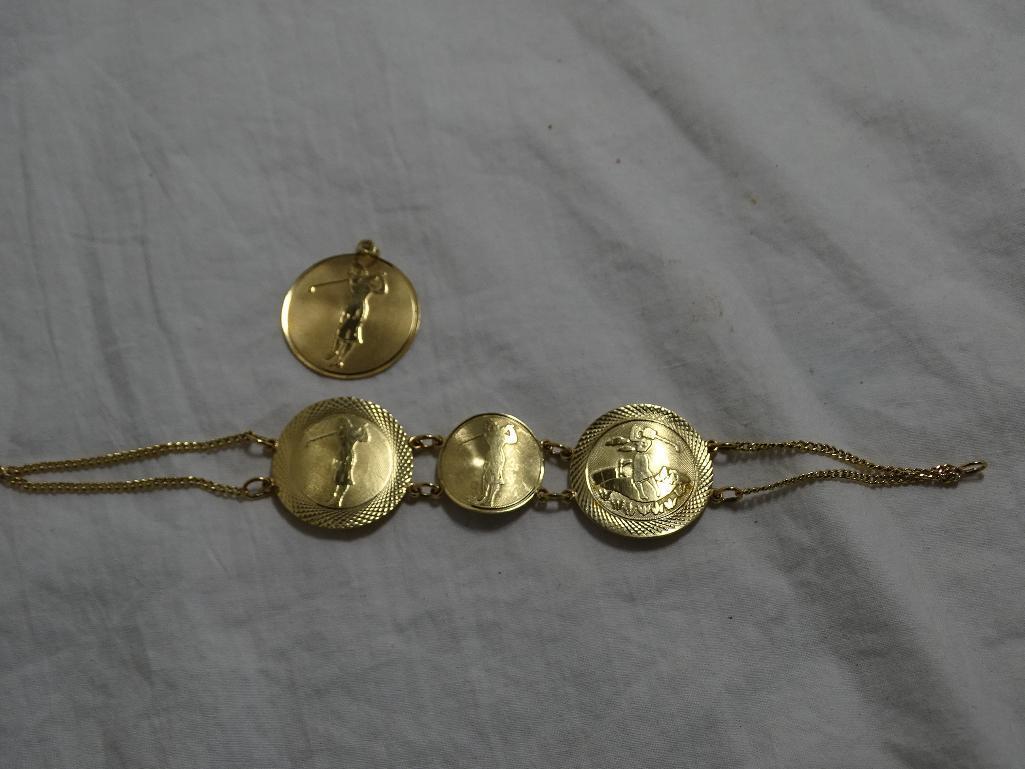 Gold Golf Bracelet & Charm