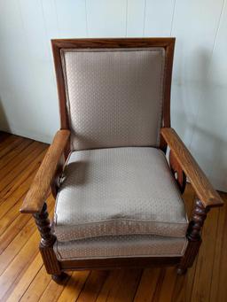 Strong Oak Arm chair