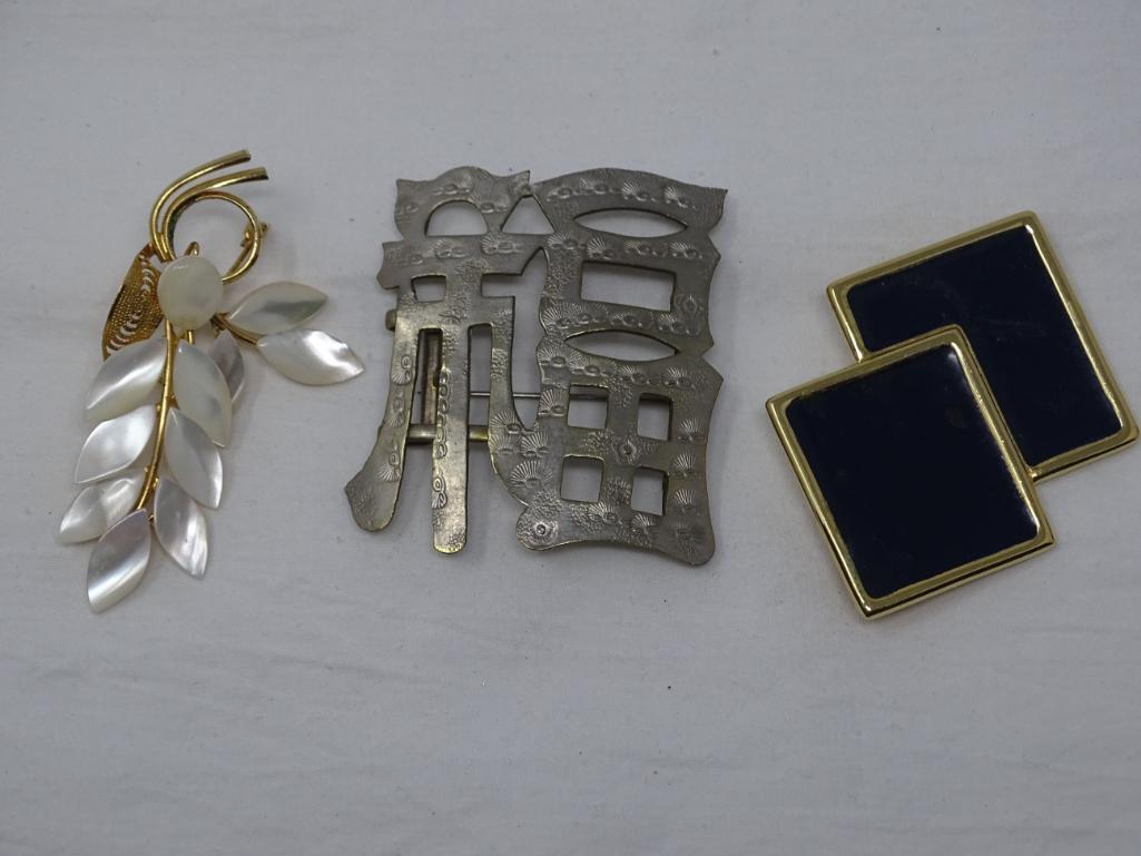 Costume brooches