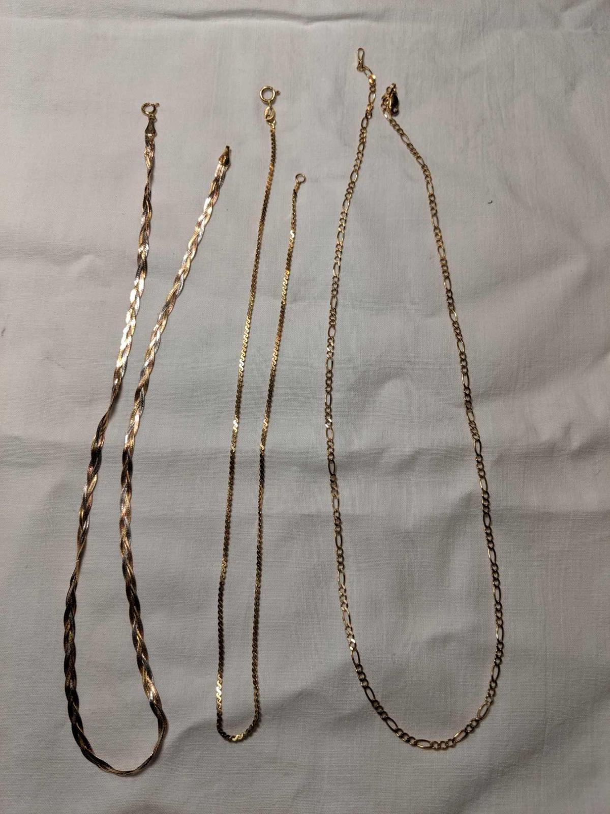 18"-14k tri gold necklace; 16.5" 14kyg; 10k yg 20" Figaro link. 9.1dwt total.