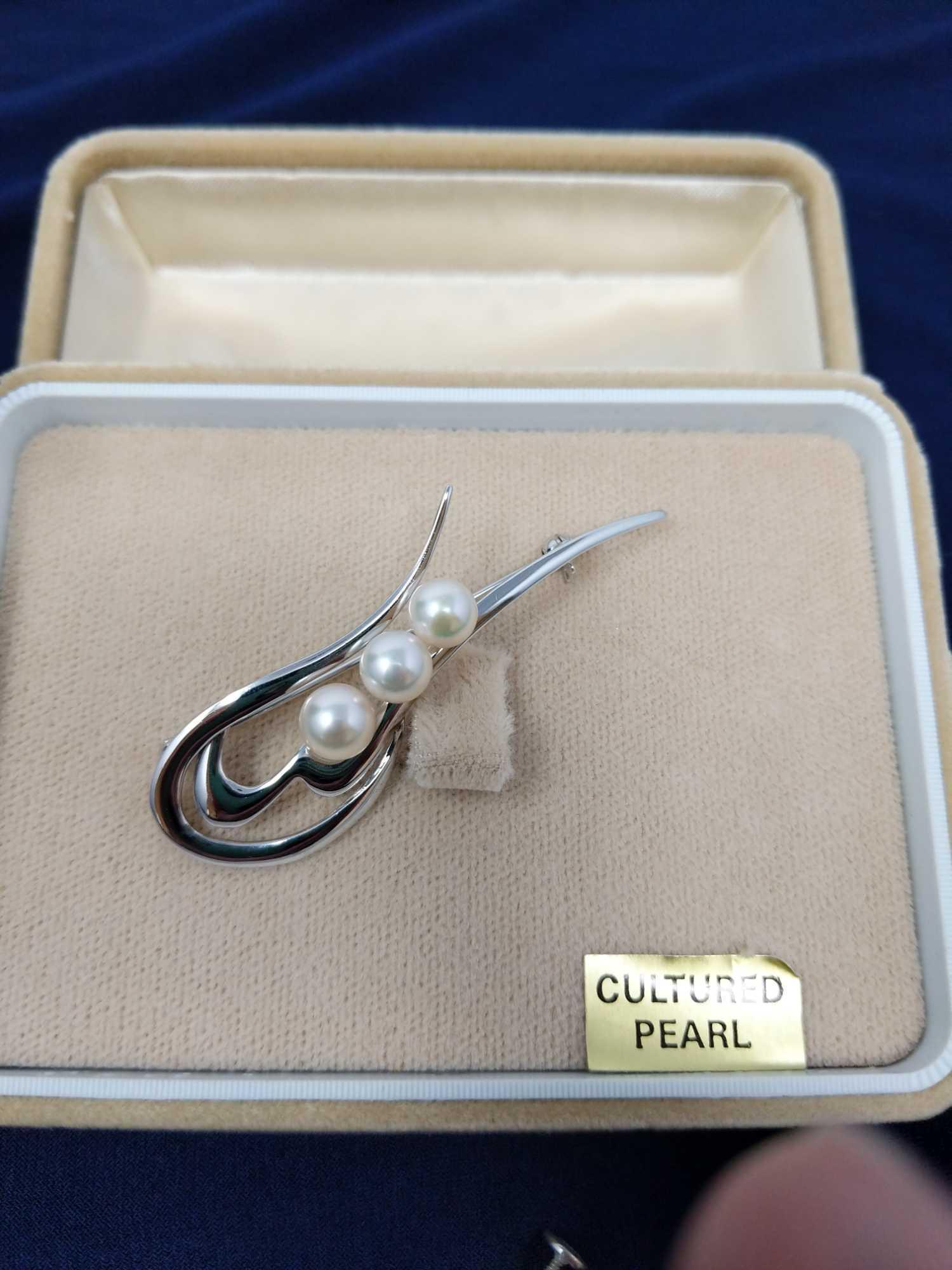 Pearl Earrings and Brooch