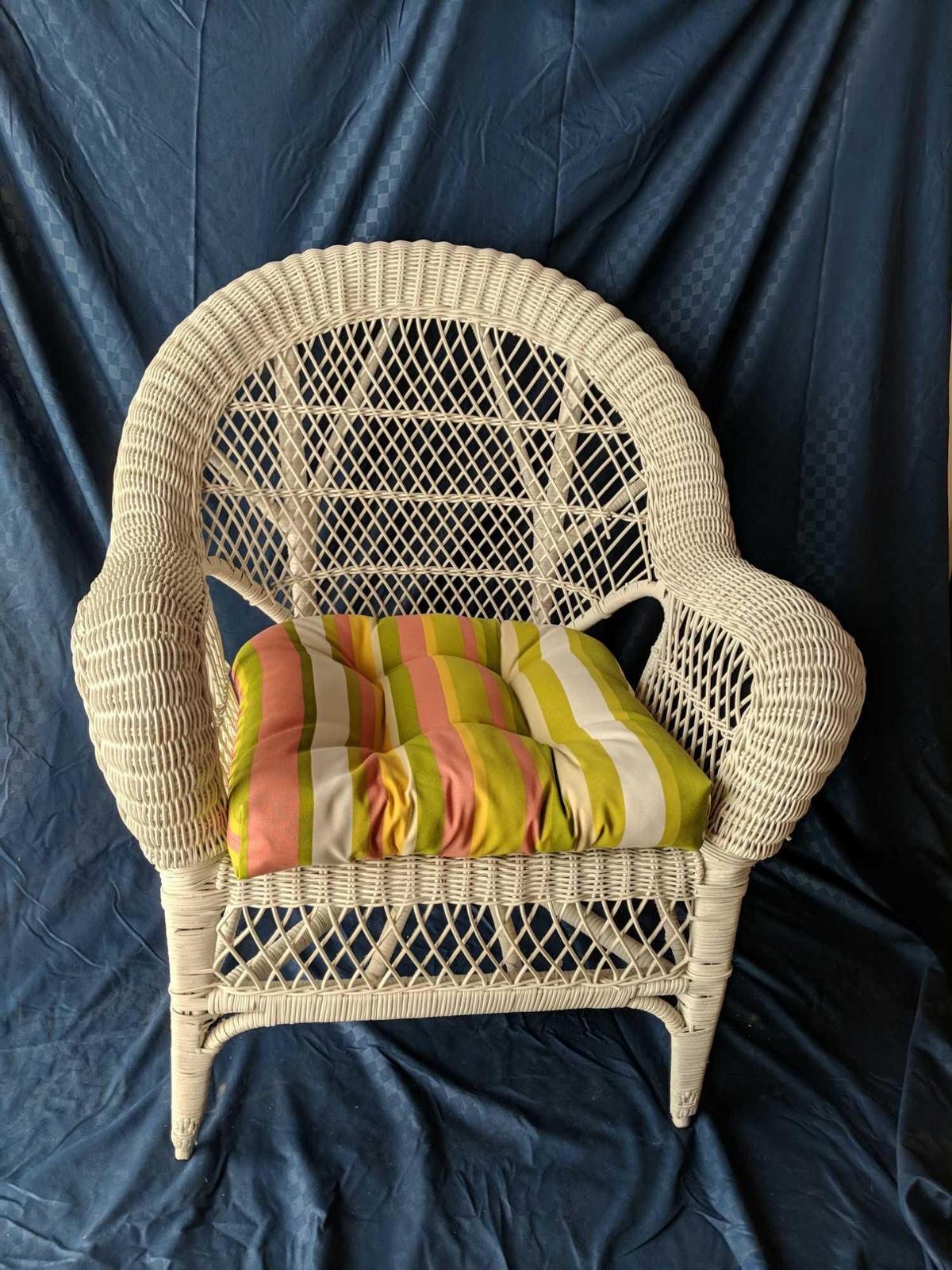 White Wicker Arm Chair with Striped Cushion