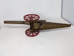 Replica of WWI Field Cannon