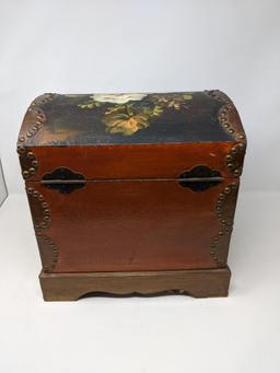 Small Paint Decorated DomeTop Trunk Box