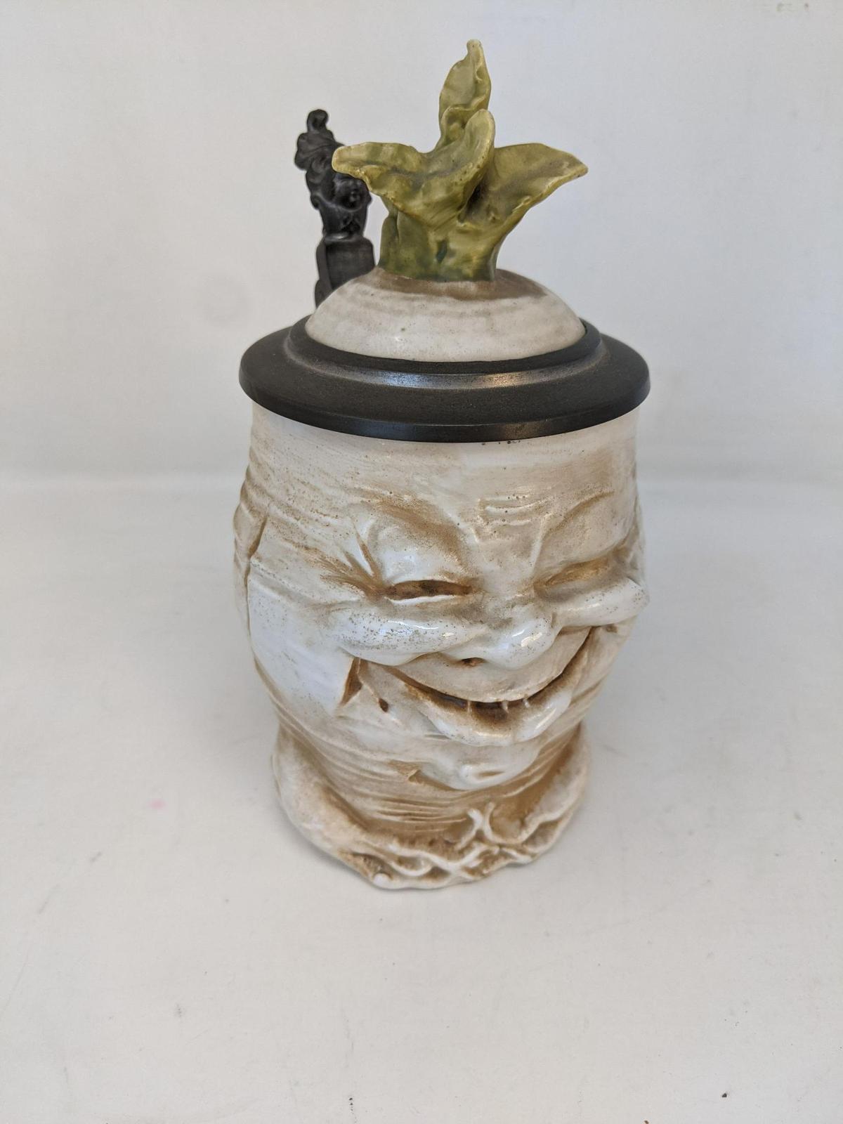 Musterschutz Lidded Stein- Happy Radish