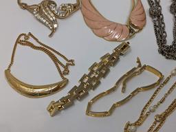 Costume Necklaces & Bracelets