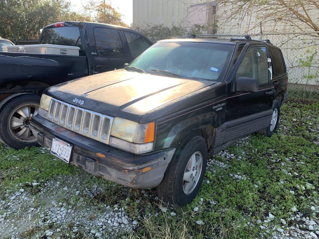 NOT SOLD 2003 Jeep Cherokee 1J4FX58S2RC222442