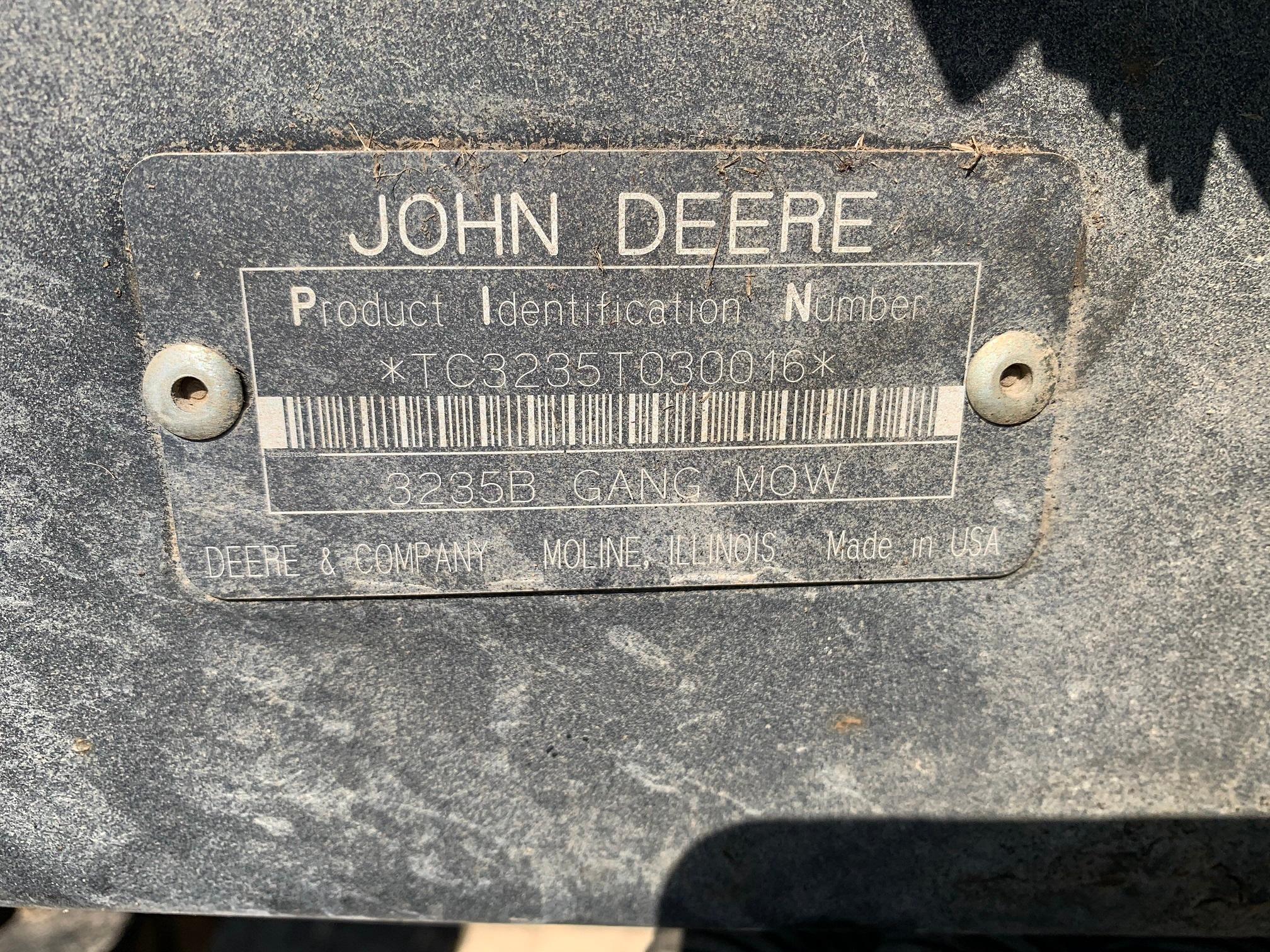 John Deere 3235B Reel Mower