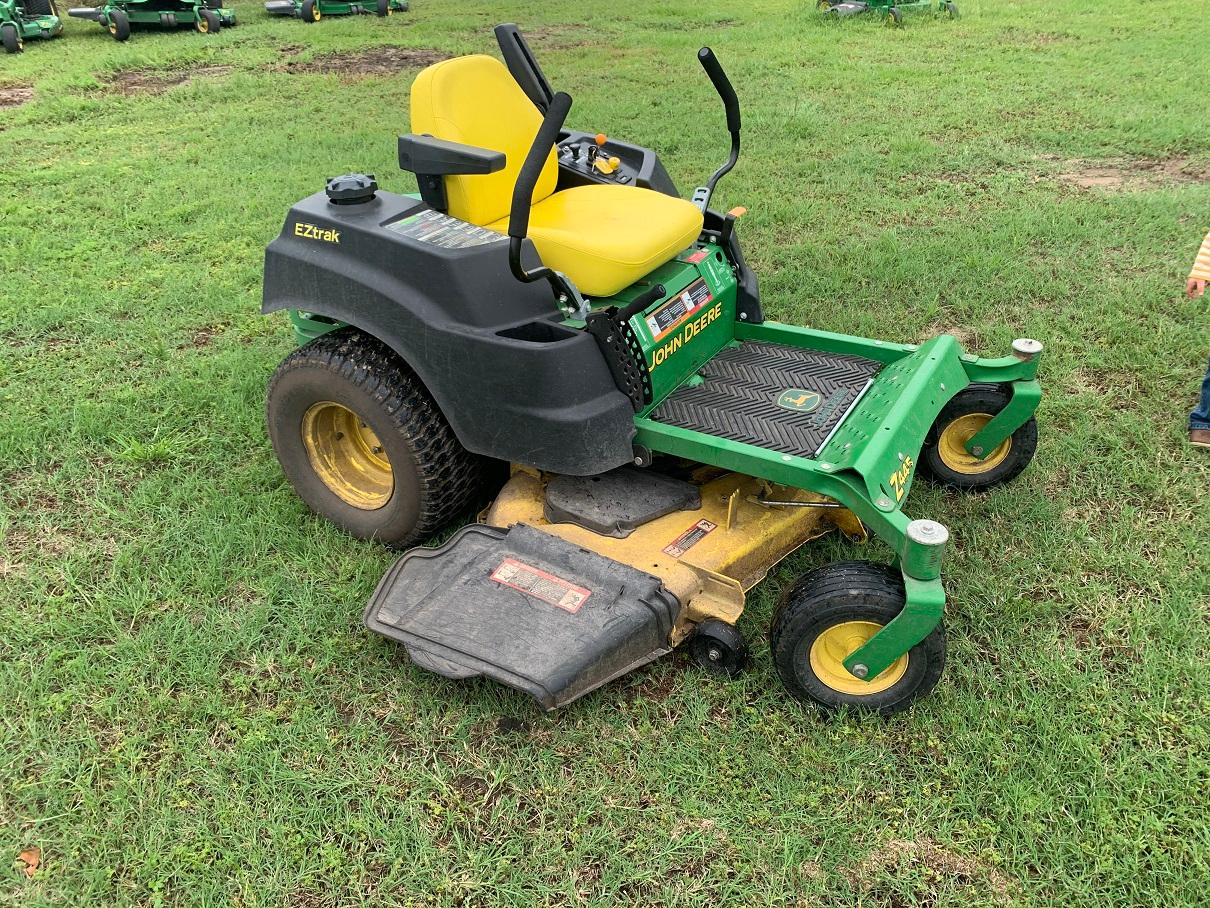 John Deere Z445 Mower