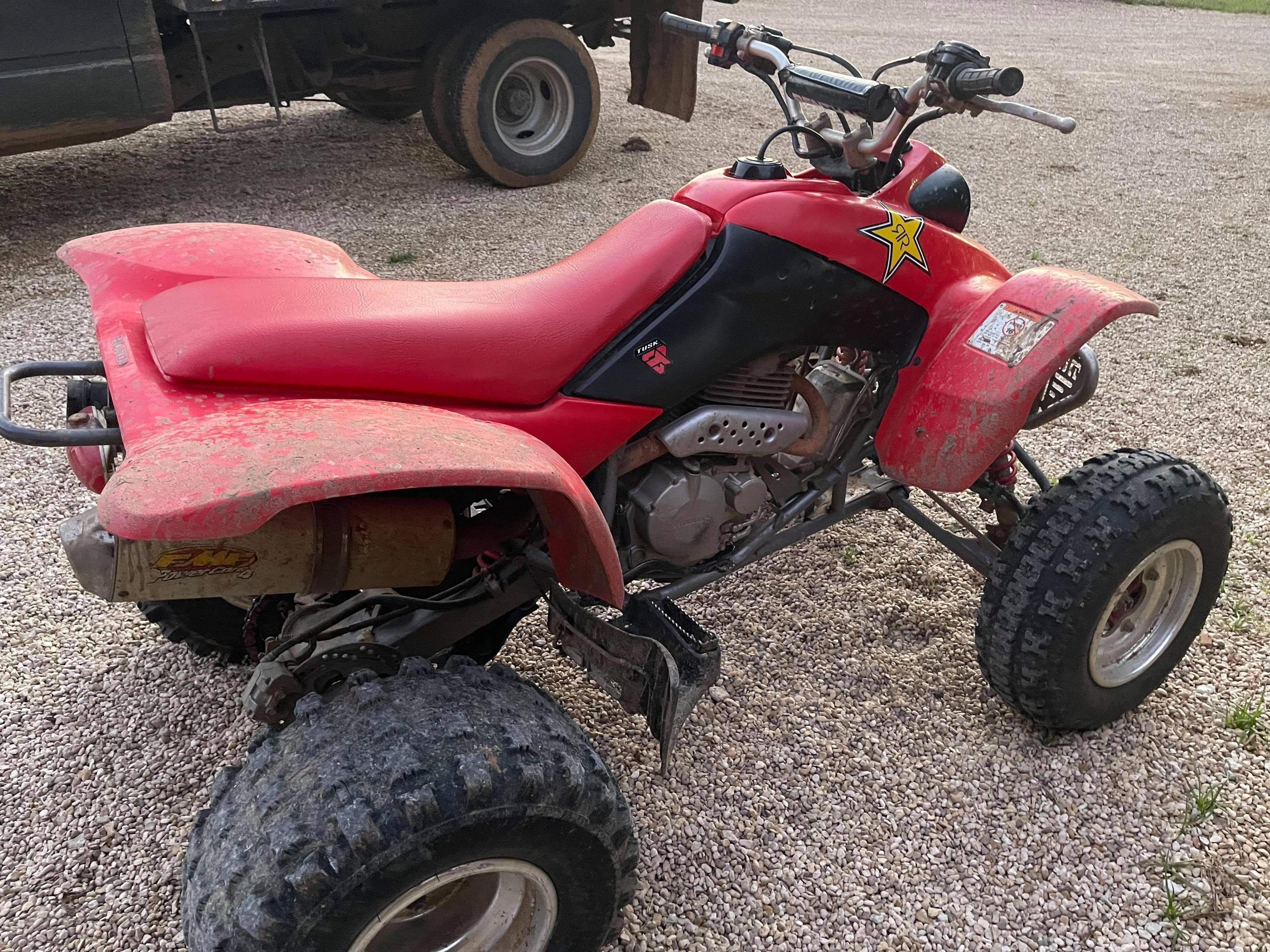 Cranks Runs Operates Honda 4wheeler ATVSN: unk Hrs: unk