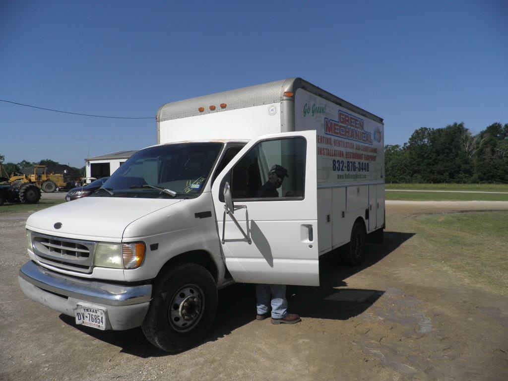 2002 Ford Van (27000.miles on new motor in 2017)