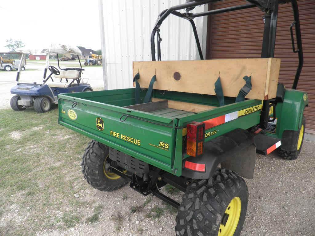 JD 620 Gator Gas powered