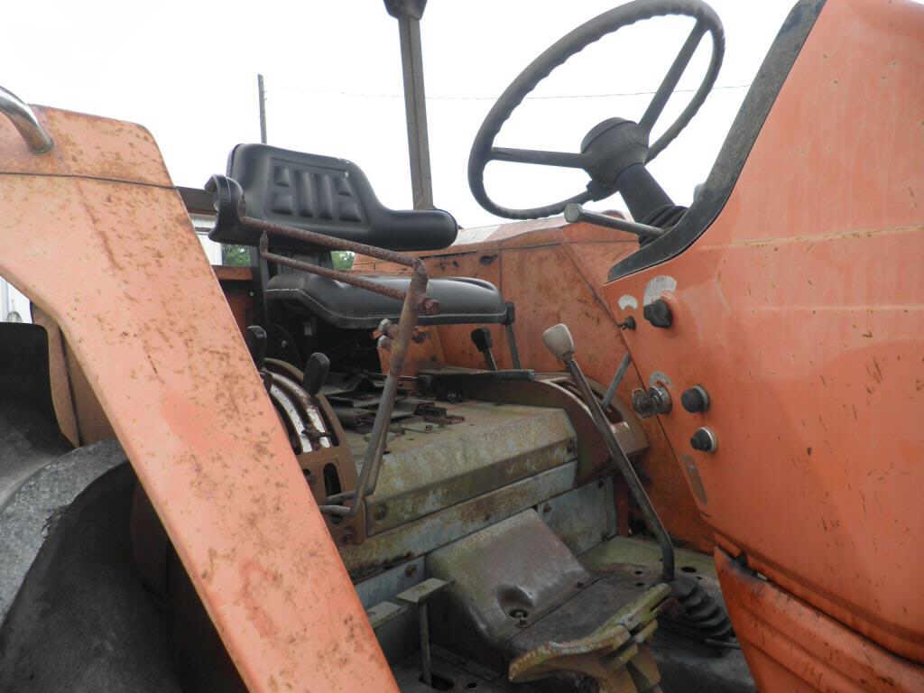 Kubota M7950DT Tractor