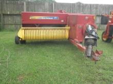 NH BC5070 Square hay baler