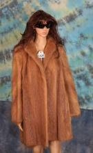 Beautiful Ladies Beaver Long Fur Coat Size S/M