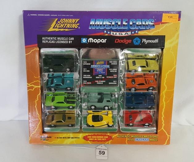 Johnny Lightning Muscle Cars 1:64 (NIB )